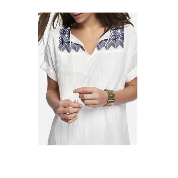 White Old Navy Short Sleeve Cocoon Dress Navy Embroidery Calla Lily Large Tall - Picture 4 of 15